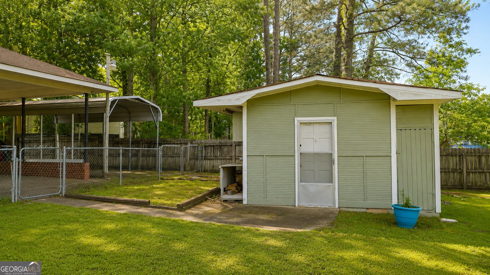 329 Edgewater Drive Macon - Photo 19