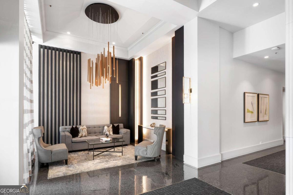 2660 Peachtree Road Atlanta - main photo