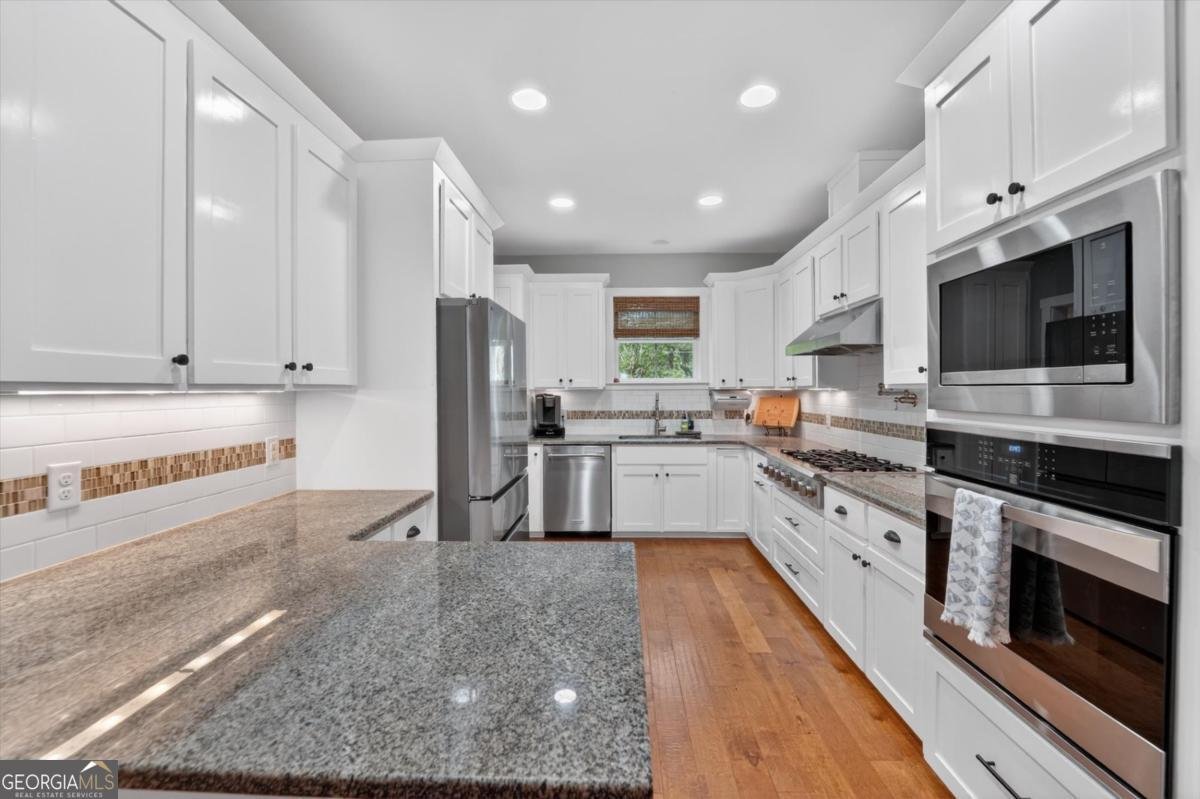 4777 Belfast River Road Richmond Hill - Photo 18