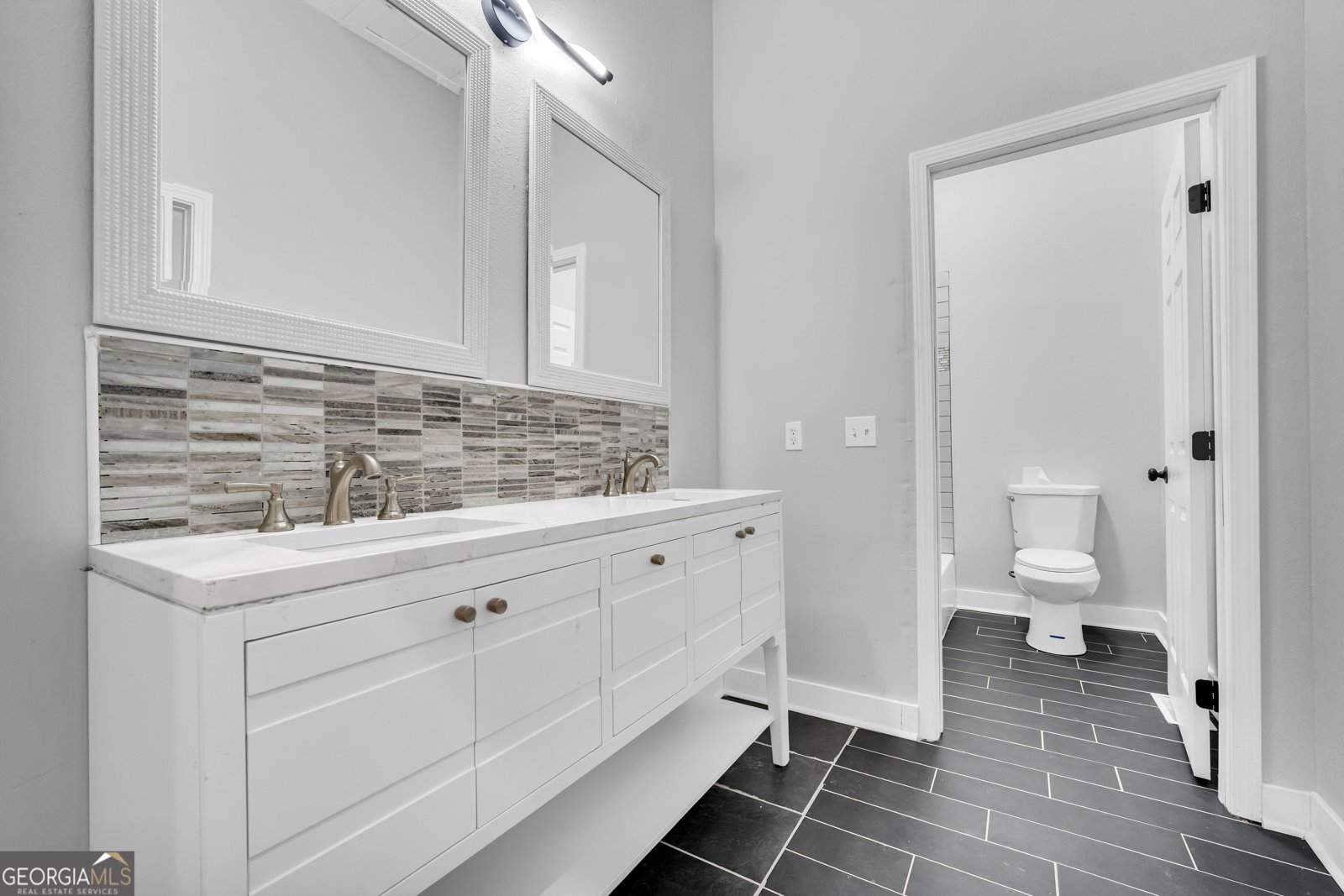 599 Chambers Road Commerce - Photo 26