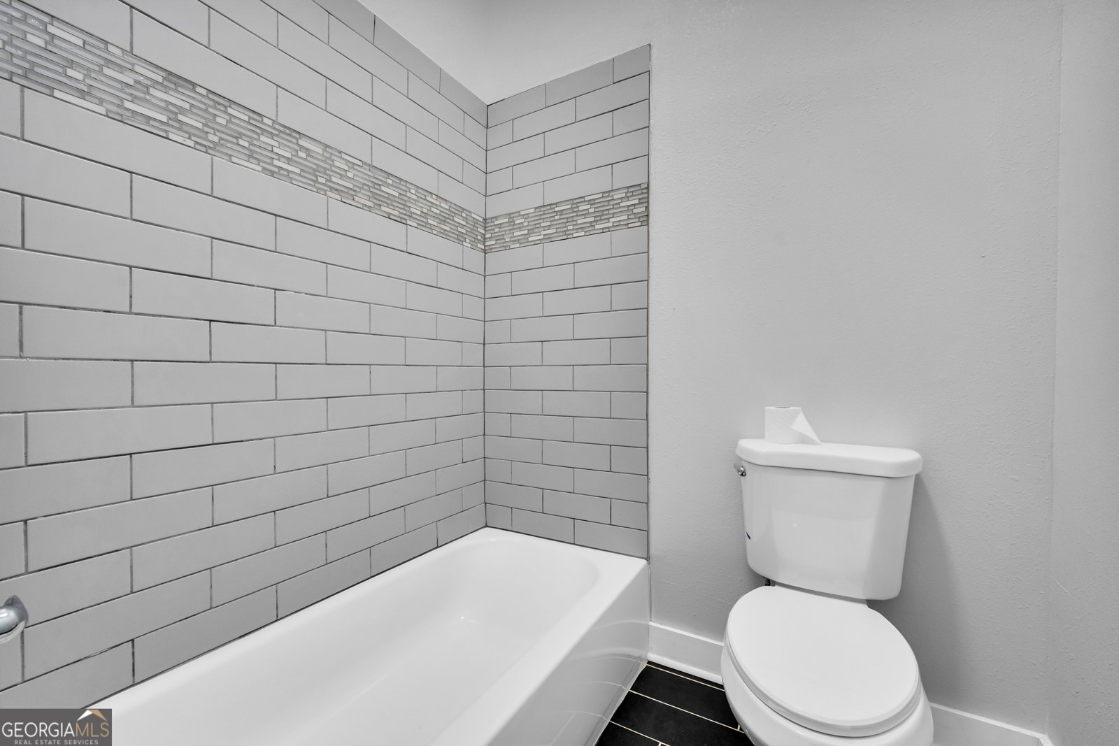 599 Chambers Road Commerce - Photo 27