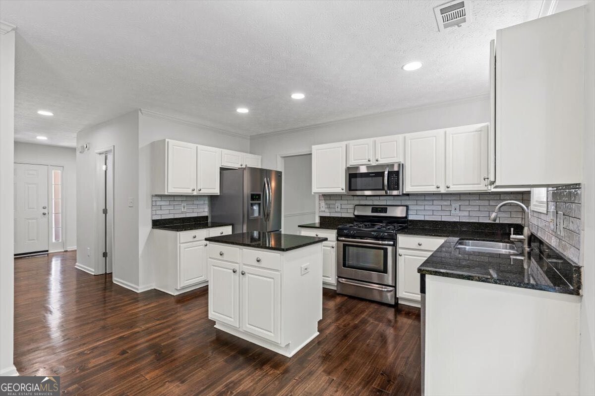 3360 Pierce Arrow Circle Suwanee - Photo 10
