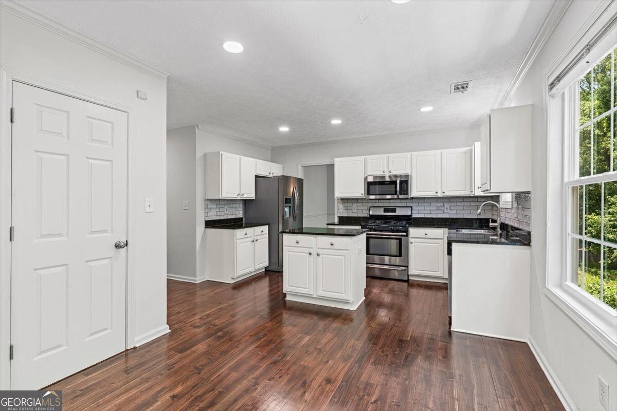 3360 Pierce Arrow Circle Suwanee - Photo 11
