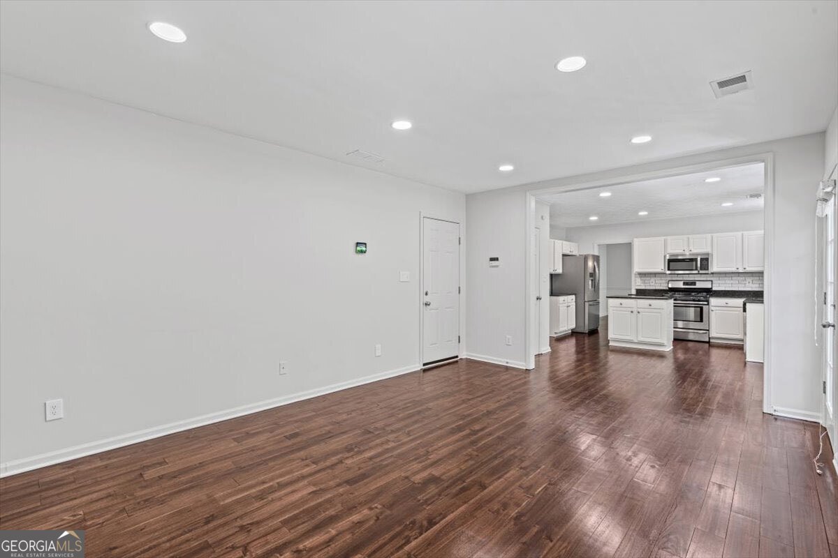 3360 Pierce Arrow Circle Suwanee - Photo 16