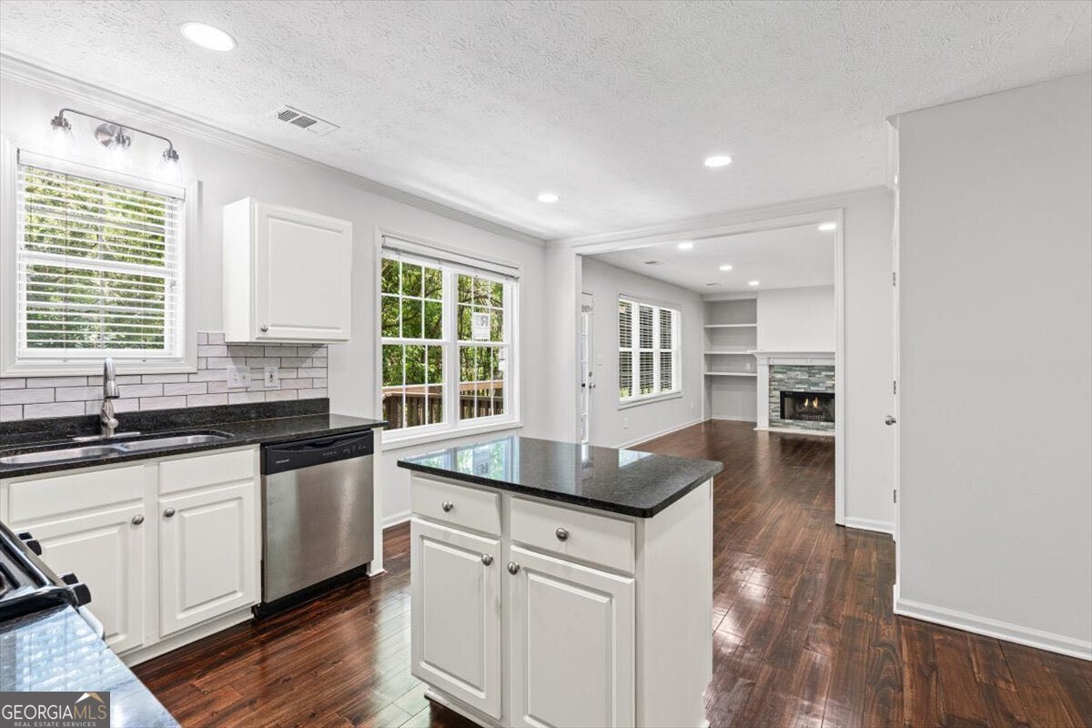 3360 Pierce Arrow Circle Suwanee - Photo 9