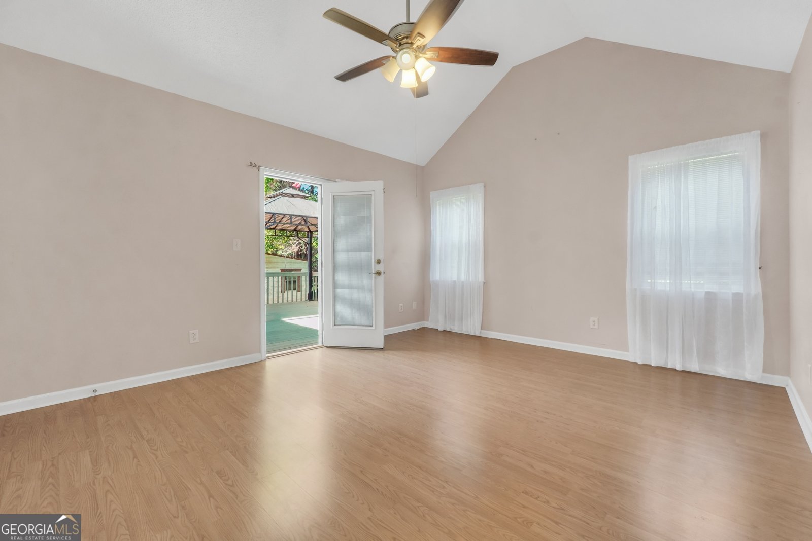 109 Oak Knoll Road Stockbridge - Photo 9