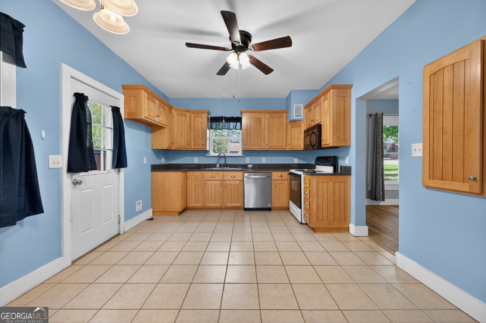 98 5th Street Colbert - Photo 13