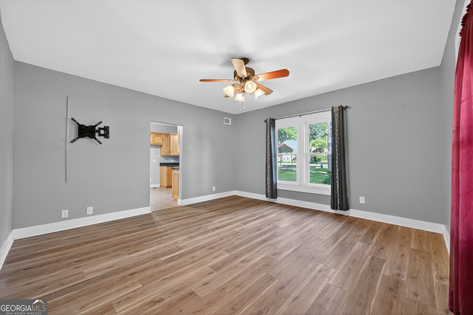 98 5th Street Colbert - Photo 6