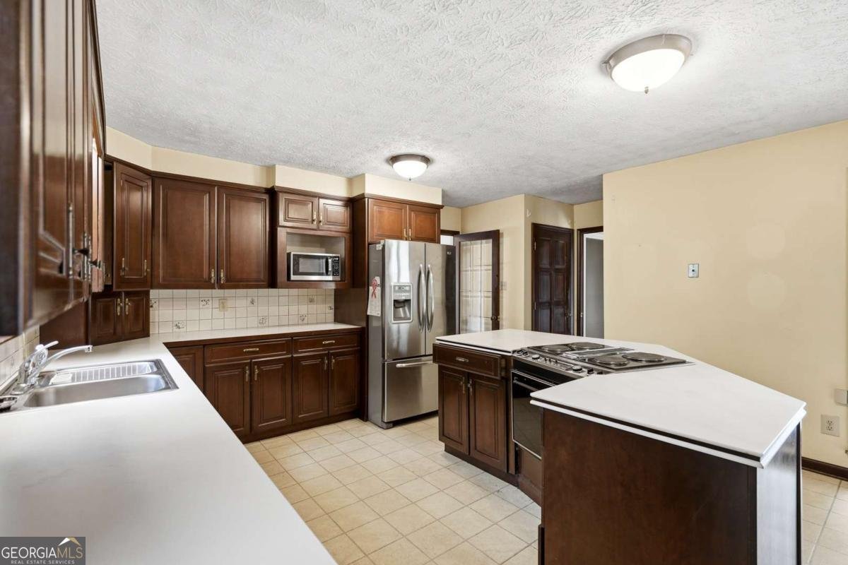 2553 Amalfi Drive Conyers - Photo 12
