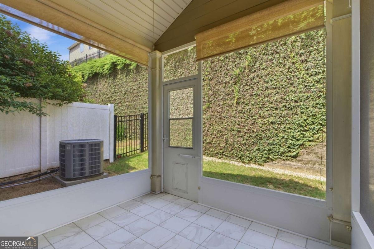 3367 Castleberry Village Circle Cumming - Photo 14
