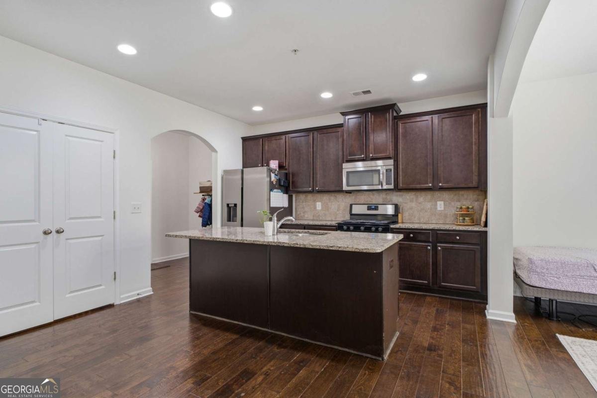 3367 Castleberry Village Circle Cumming - Photo 6