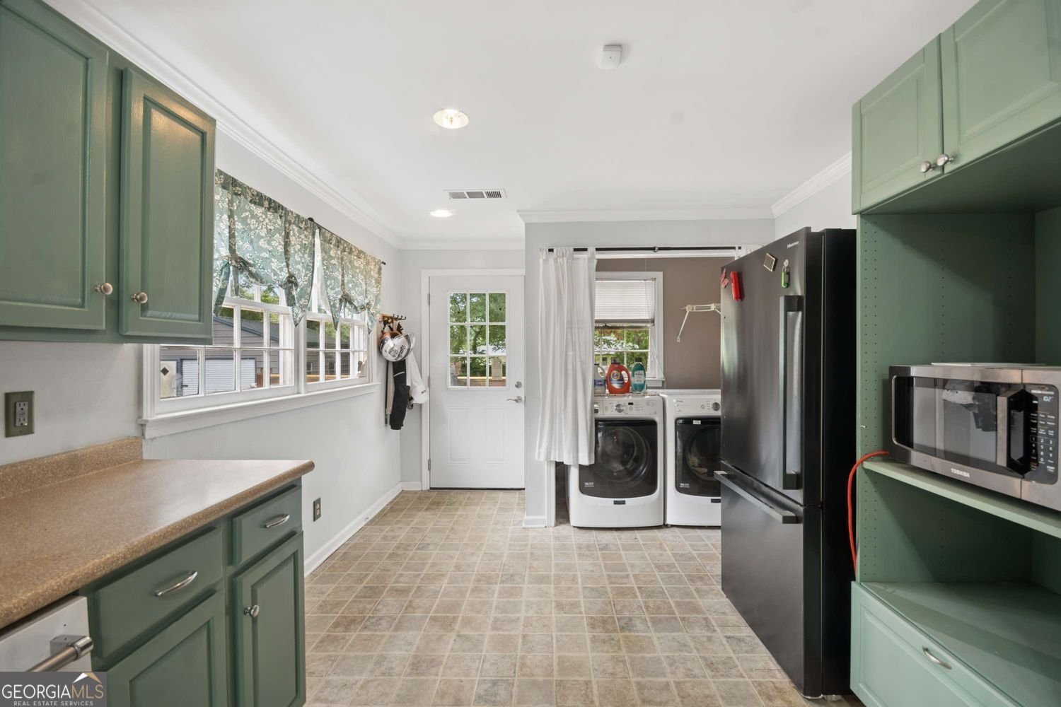 975 South Avenue Forest Park - Photo 15