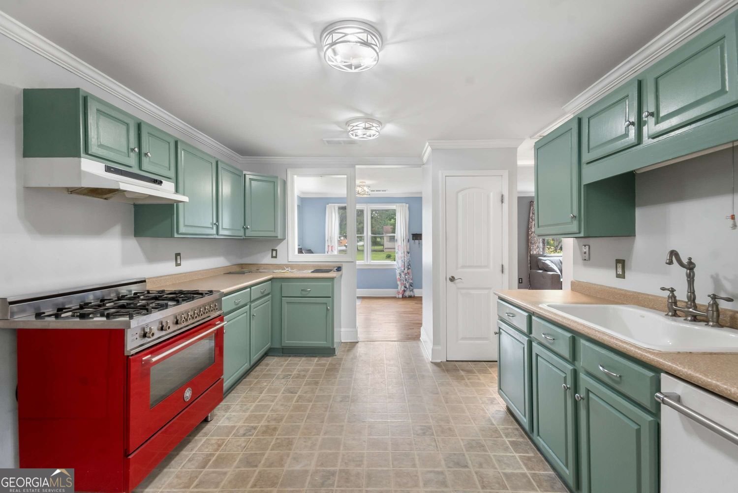 975 South Avenue Forest Park - Photo 16
