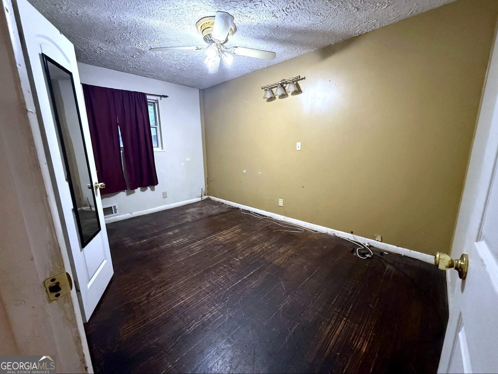5490 Longmeadow Lane South Fulton - Photo 10