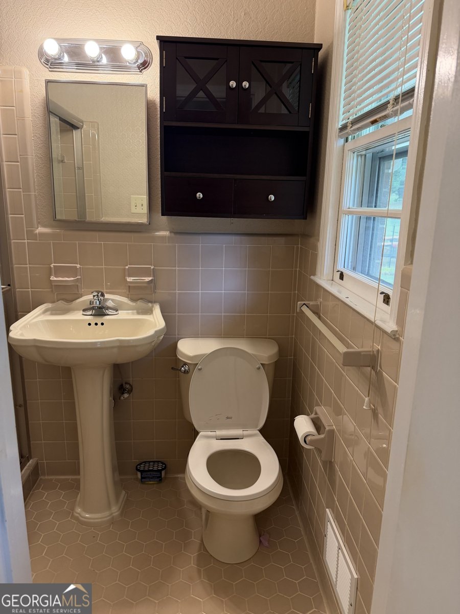 1519 OAKVIEW Griffin - Photo 28