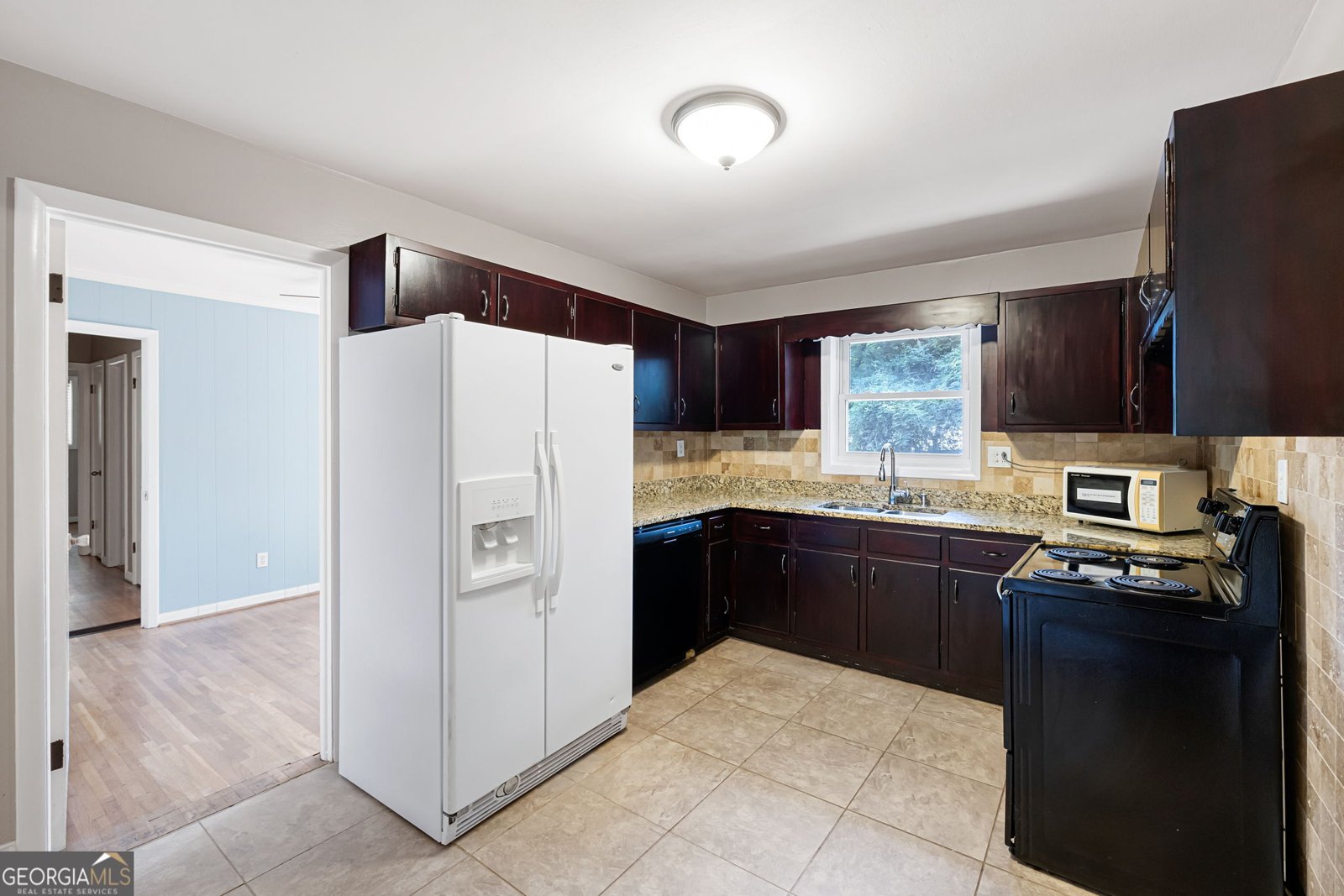 2563 Dering Court Atlanta - Photo 9