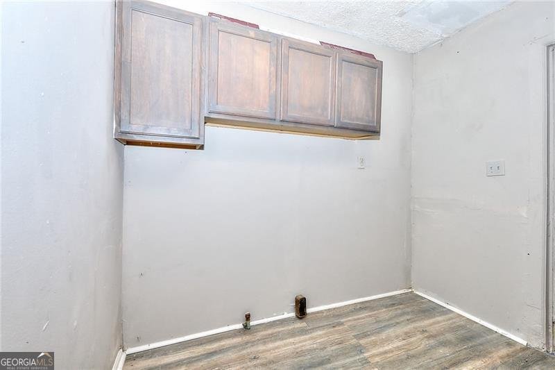1080 Valley View Road Atlanta - Photo 15