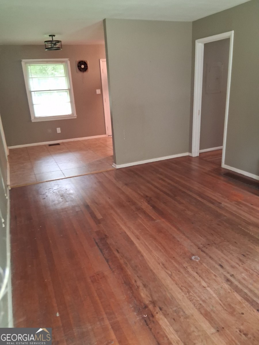 633 Currie Drive Forest Park - Photo 7