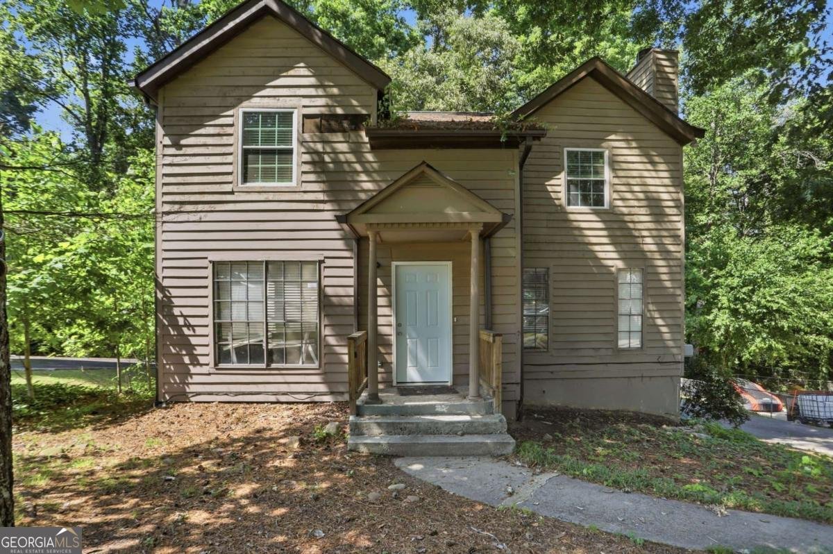 3848 Valley Brook Road Snellville - main photo