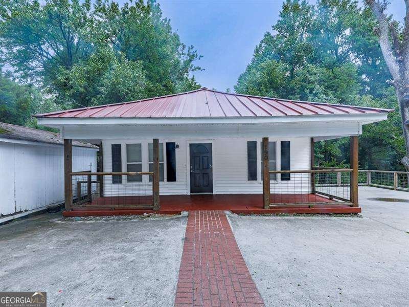 150 Mclain Street Canton - main photo