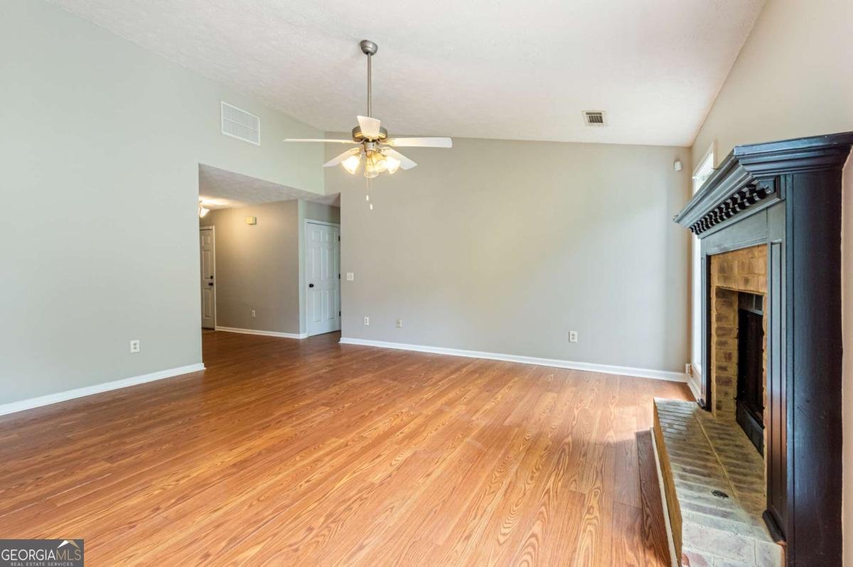 1004 Orchard Mill Court Lawrenceville - Photo 10
