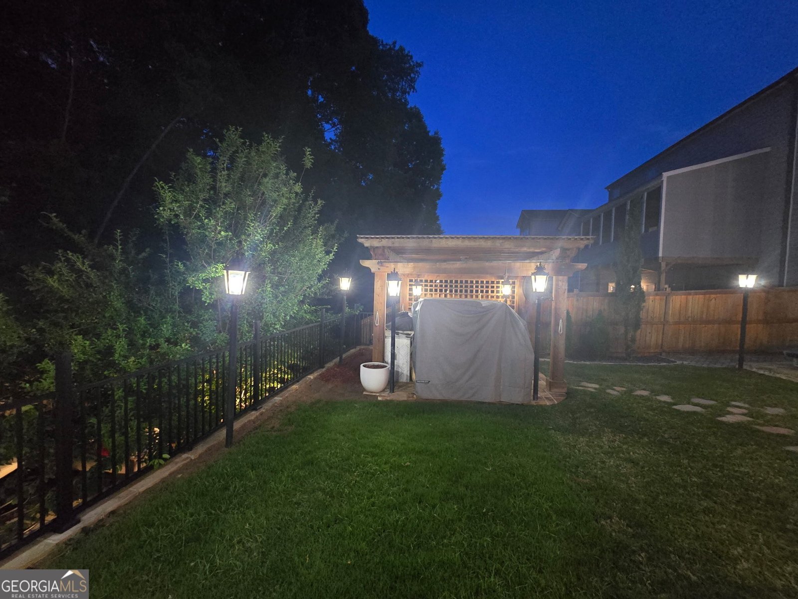 123 Grove View Road Woodstock - Photo 44