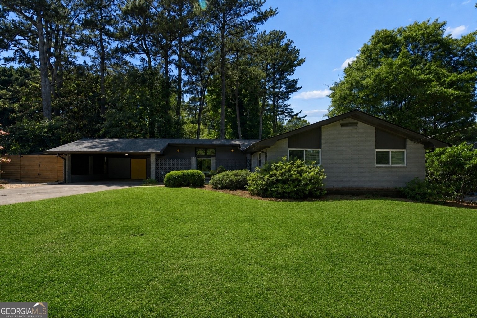 3012 Bren Mar Way Atlanta - main photo