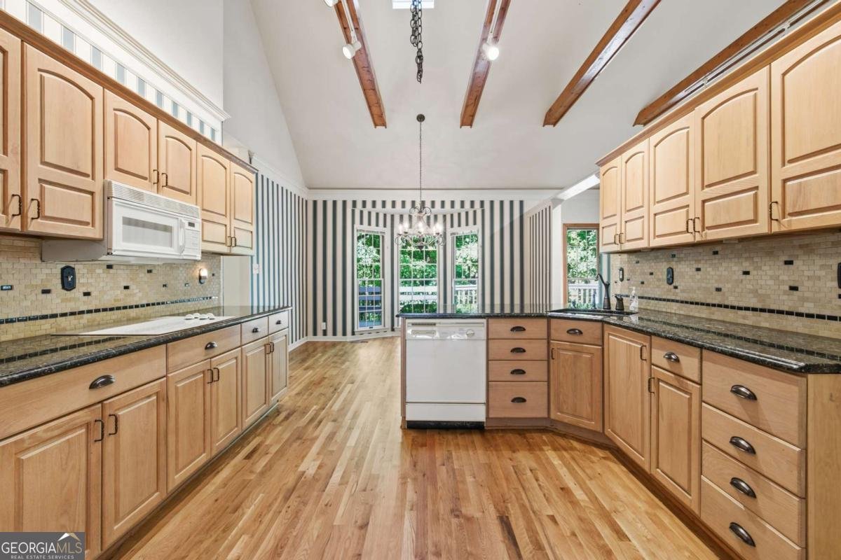 5055 Meadowbrook Circle Suwanee - Photo 13