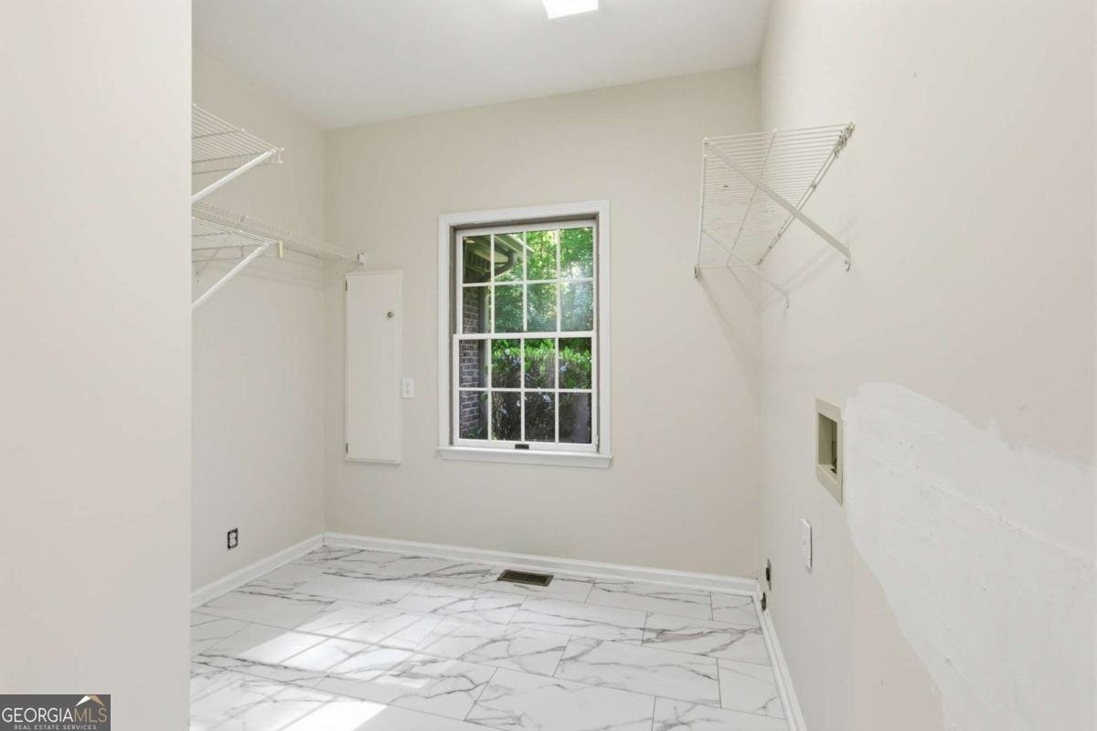 5055 Meadowbrook Circle Suwanee - Photo 24