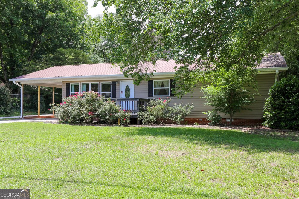 303 Vickery Street Hartwell - main photo