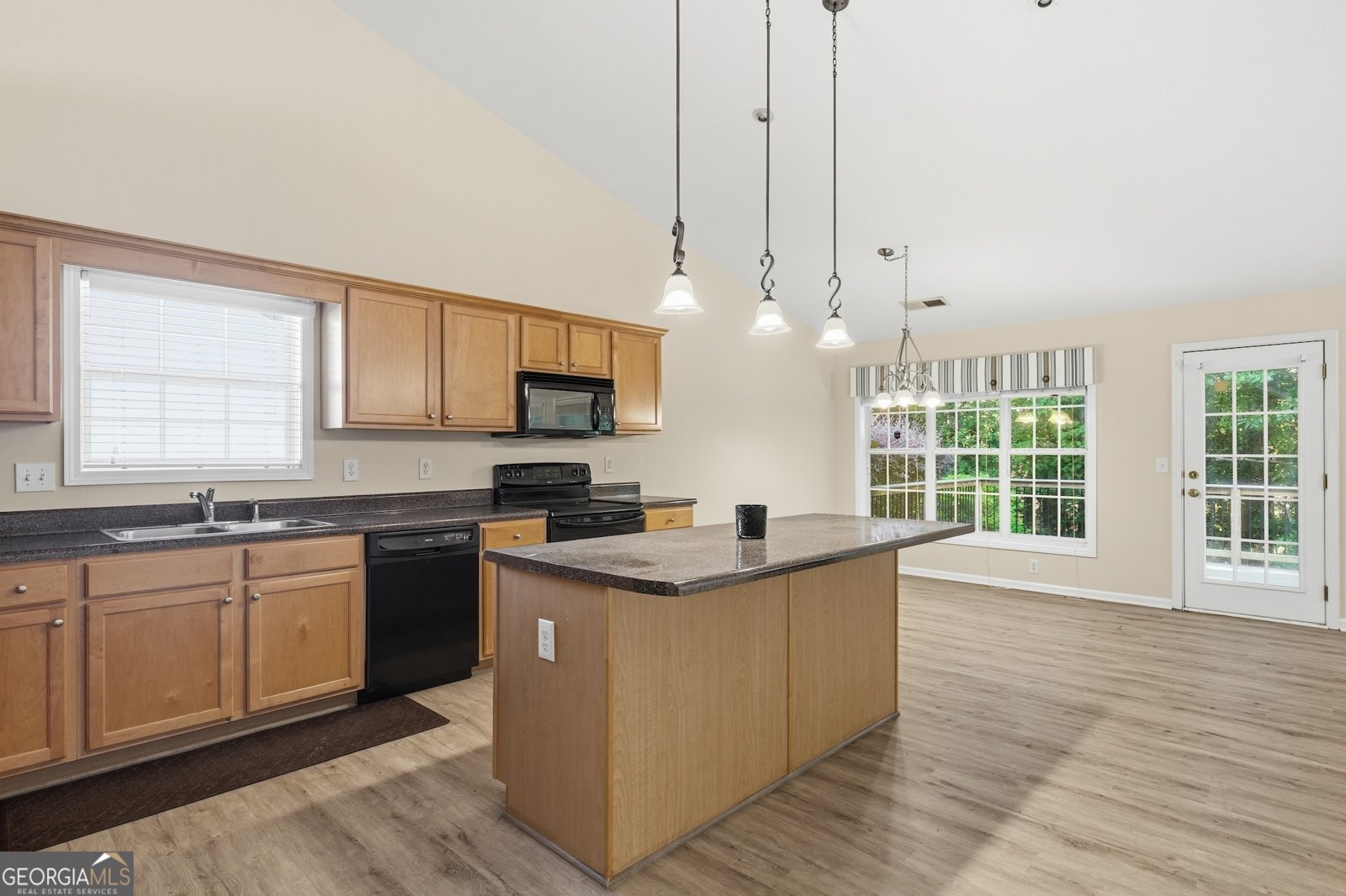 1097 Quiet Waters Lane Lawrenceville - Photo 16