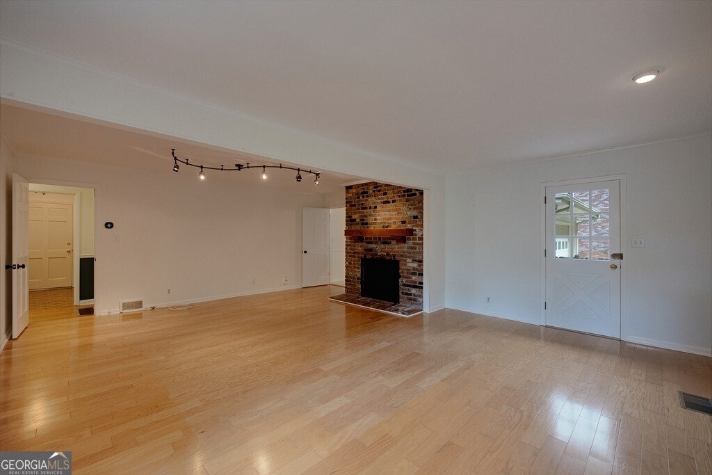 2345 Echo Hills Circle Atlanta - Photo 15