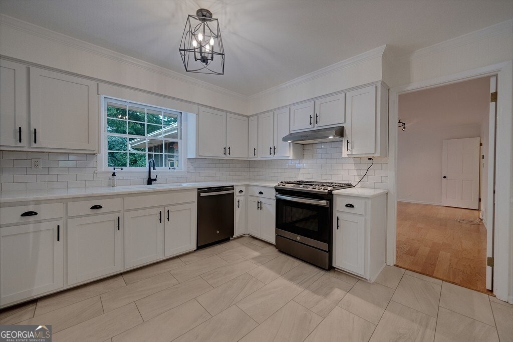 2345 Echo Hills Circle Atlanta - Photo 19
