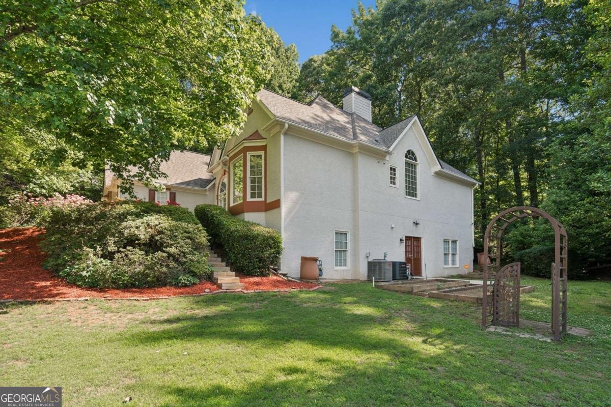 1611 Flowering Dogwood Drive Powder Springs - Photo 7
