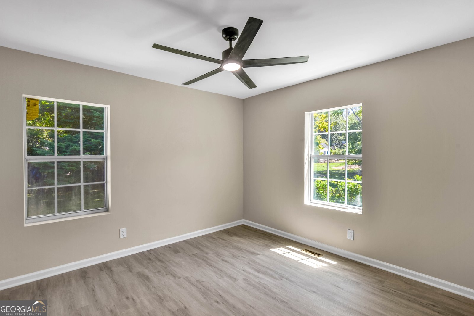 1634 May Avenue Atlanta - Photo 20
