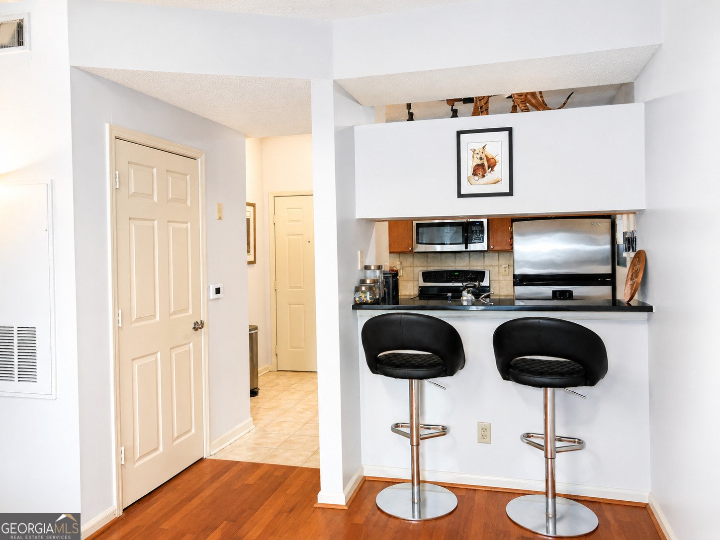 1250 Parkwood Circle Atlanta - Photo 6