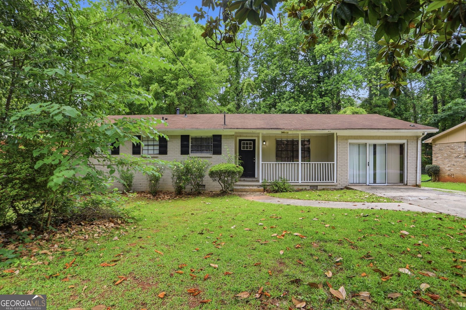 2749 Williamsburg Drive Decatur - main photo