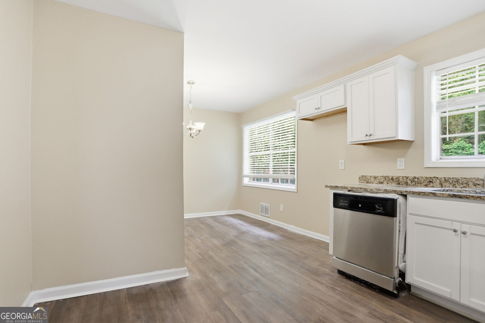 2749 Williamsburg Drive Decatur - Photo 10