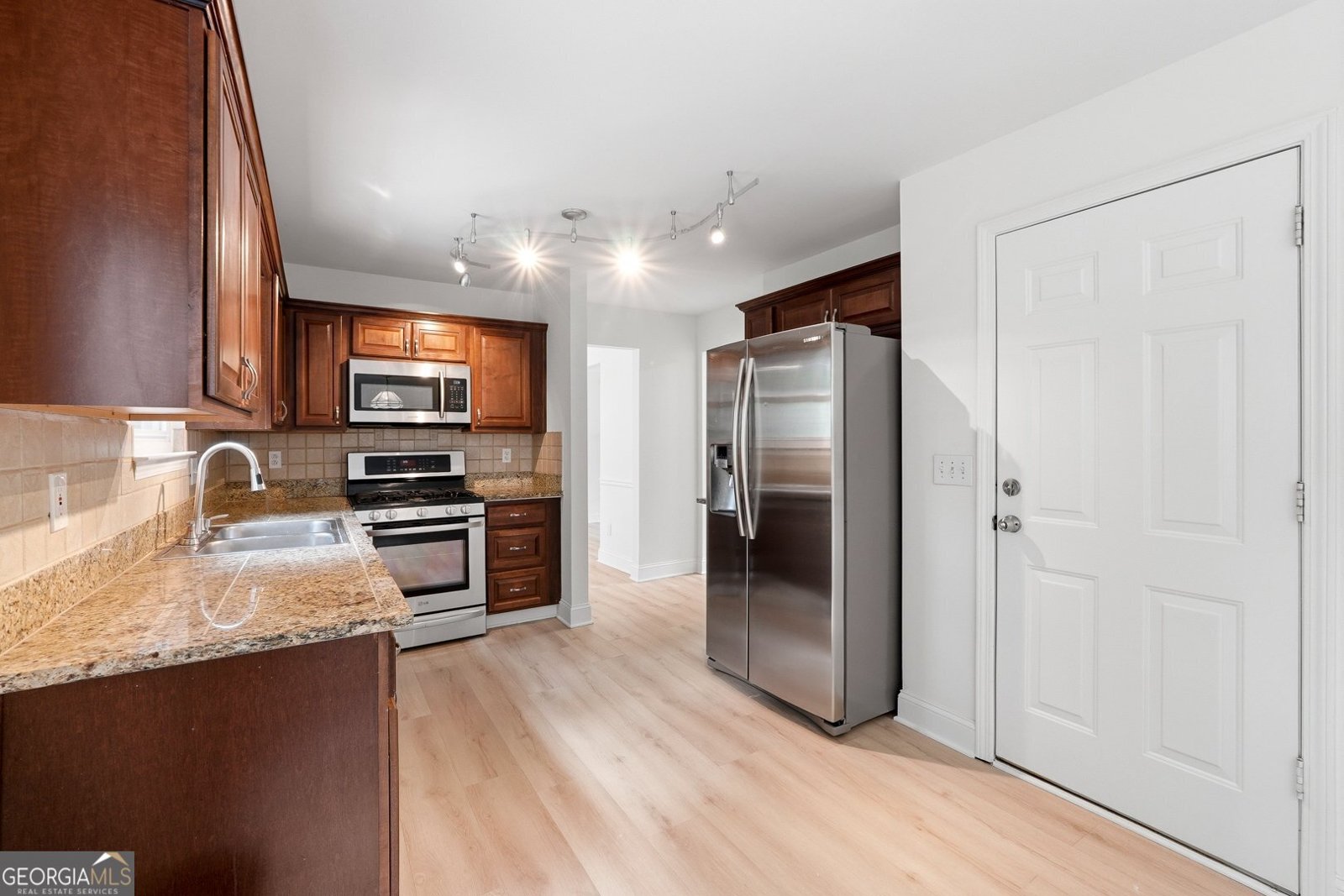 559 Rivulett Court Lawrenceville - Photo 10