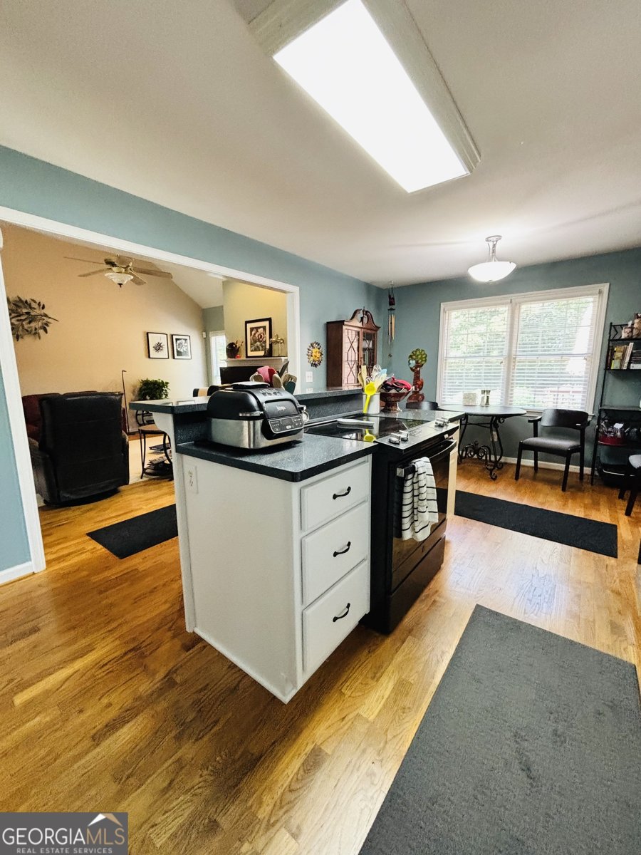 740 Saint Ives Lane Athens - Photo 11