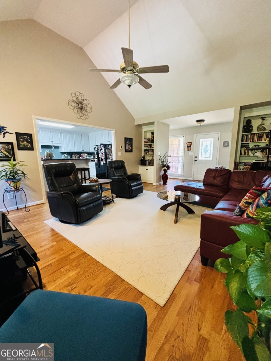 740 Saint Ives Lane Athens - Photo 6