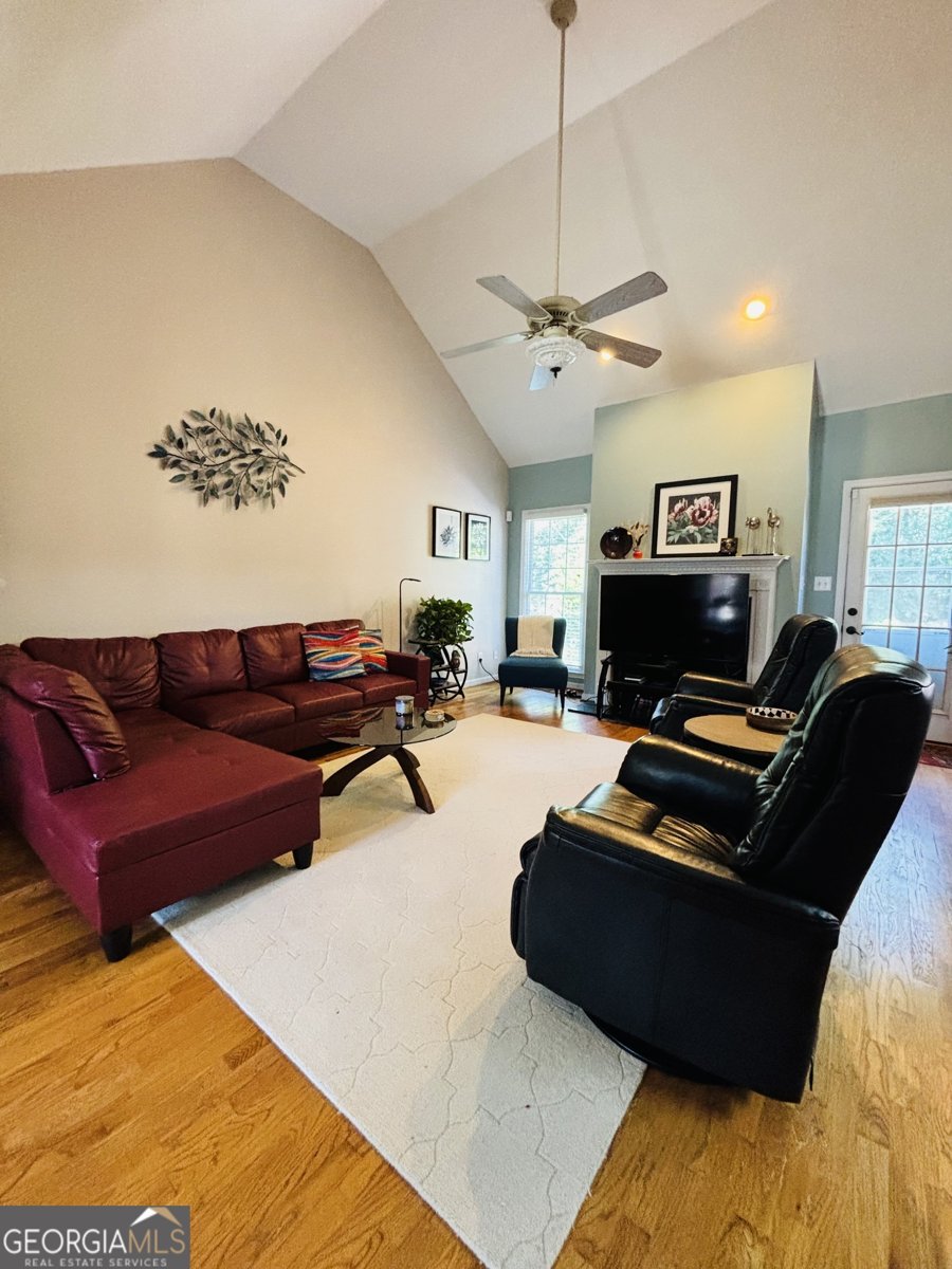 740 Saint Ives Lane Athens - Photo 8