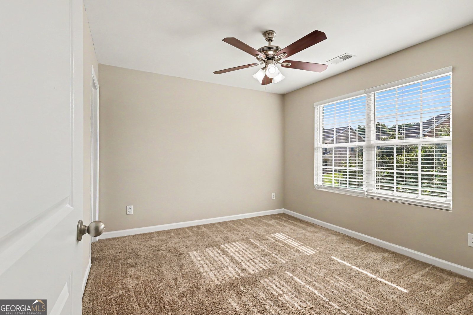664 Armitage Way Stockbridge - Photo 14