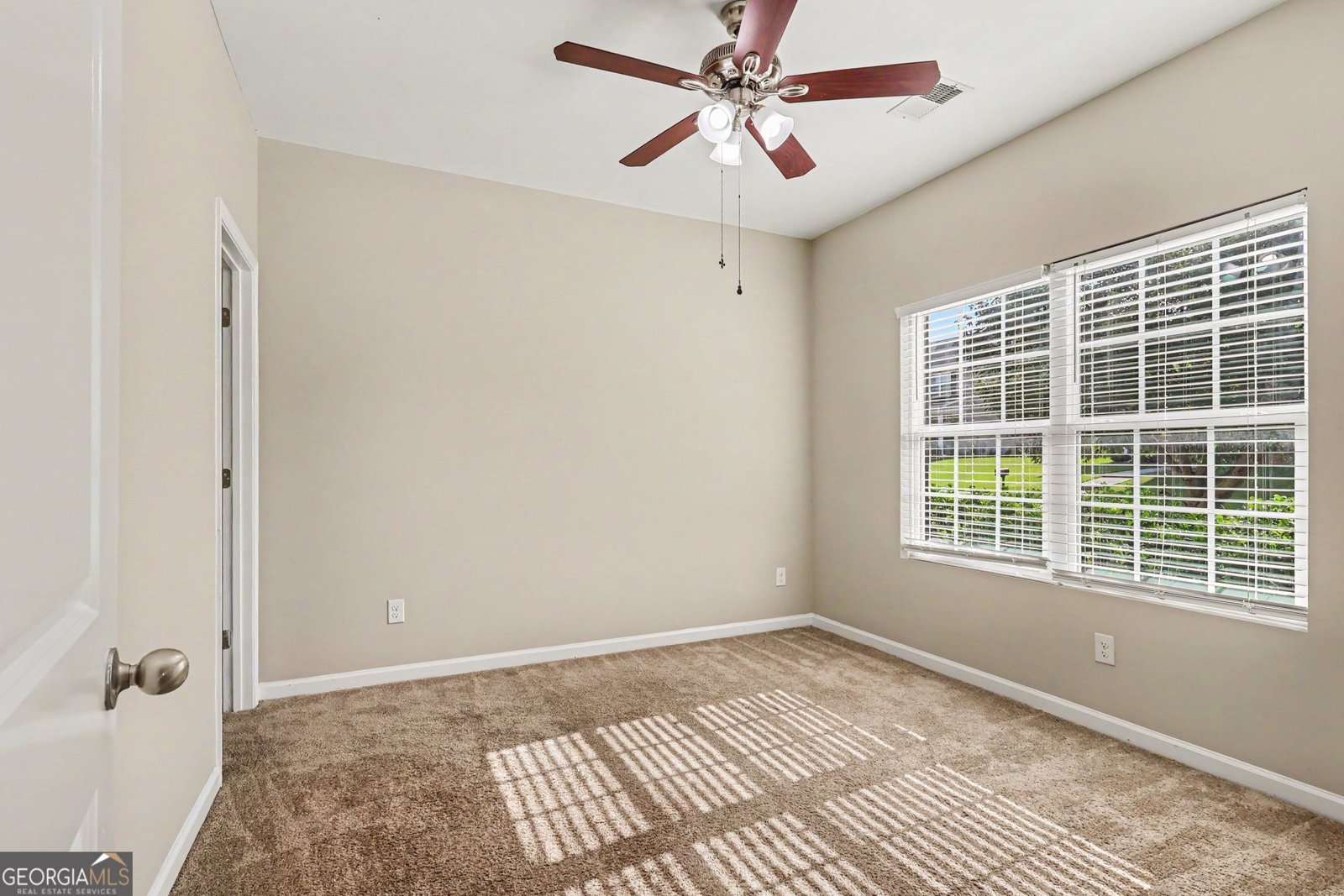 664 Armitage Way Stockbridge - Photo 16