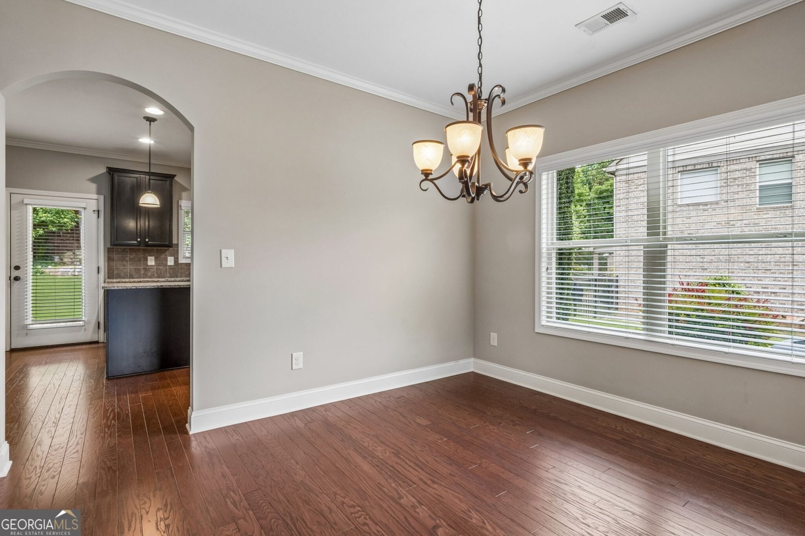 4327 Chesterfield Court Buford - Photo 10