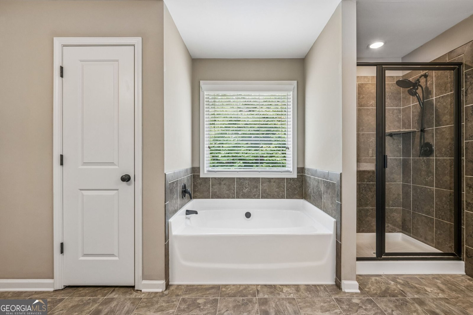 4327 Chesterfield Court Buford - Photo 38