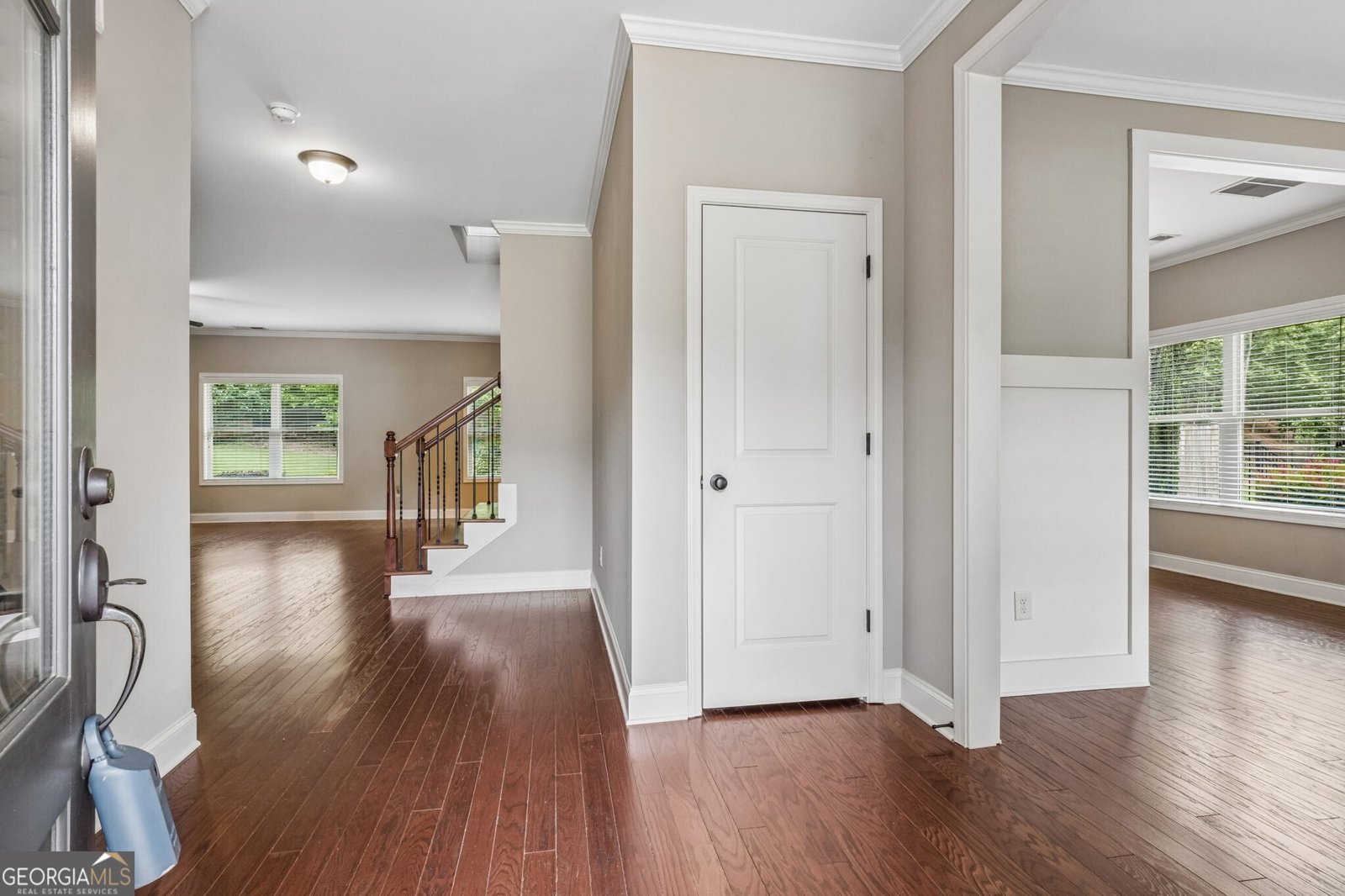 4327 Chesterfield Court Buford - Photo 6