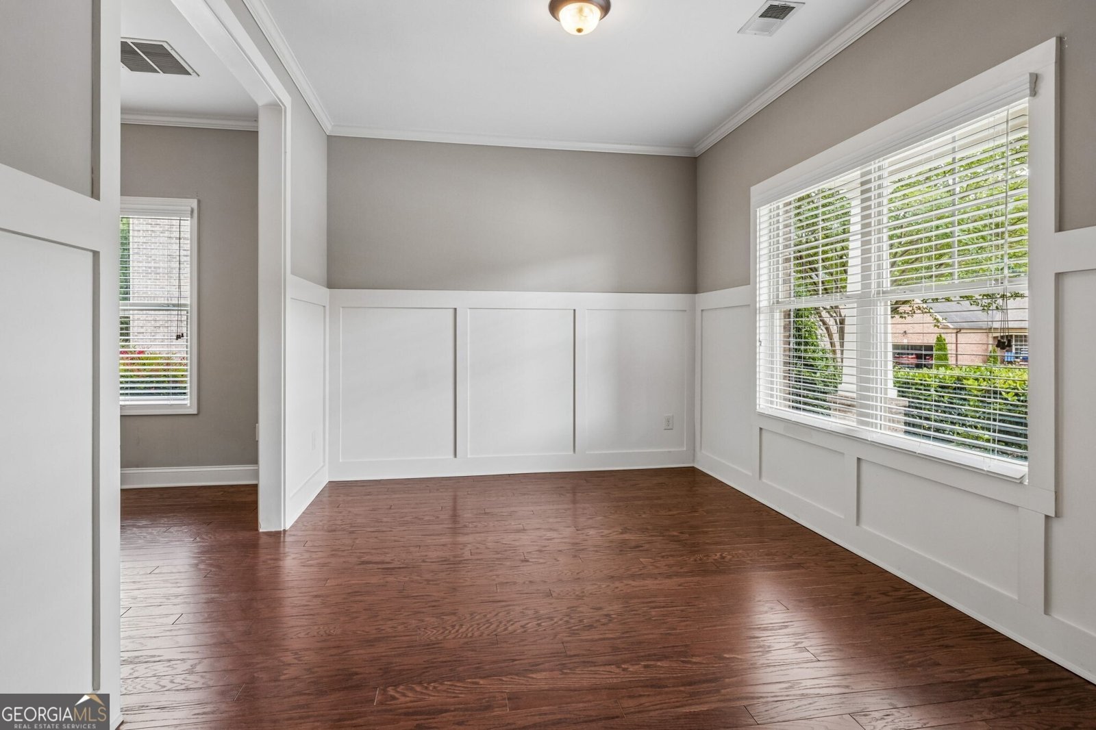 4327 Chesterfield Court Buford - Photo 7