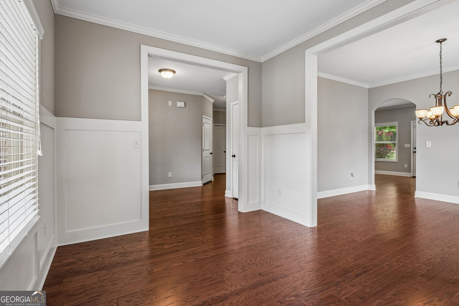 4327 Chesterfield Court Buford - Photo 9