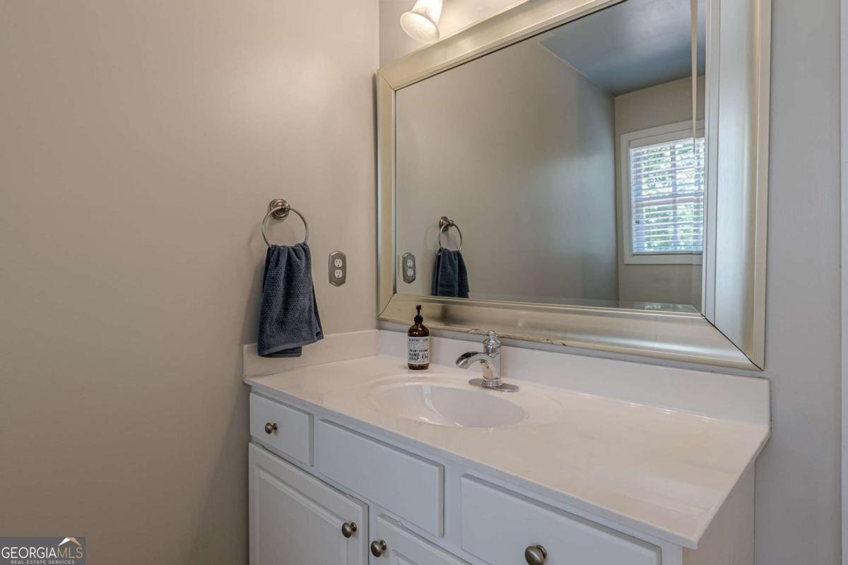 4556 Waldens Farm Court Powder Springs - Photo 38